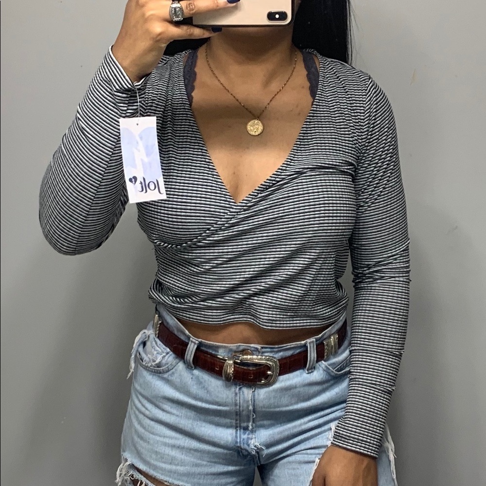 Jolt NWT Boho Stripe V Neck Crop Top SZ L - Picture 1 of 7